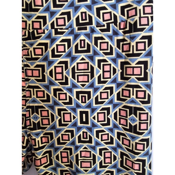 LuLaRoe Leggings Tall & Curvy Geometric Print Blue Pink Yellow Soft Stretch Pant - Picture 5 of 8